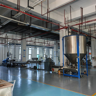 Vertical Plastic Mixing Machine For Efficient Speed Mixing