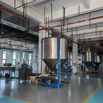 Plastic Mixing Dryer Mixing Machine With 3.75 -7.5KW Motor Driven Screw