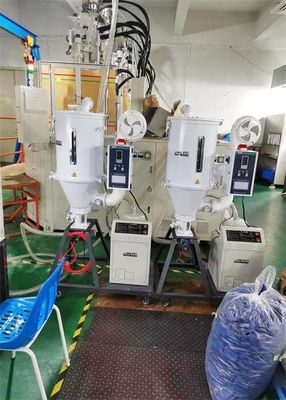 Plastic Dehumidifying Hopper Dryer For Large Scale Production Drying Silo Gray Color
