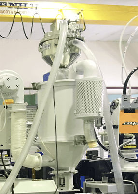 Double Layer Insulation Control System Plastic Hopper Dryer