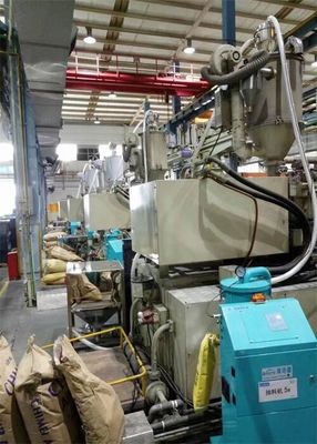 PLC Controlled Auto Loader Machine For Plastic Pellets Conveying