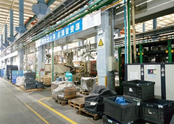 PLC Controlled Auto Loader Machine For Plastic Pellets Conveying