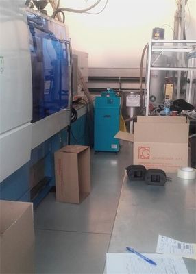 Separate Automatic Industrial Vacuum Loader Hopper For Plastic Material Feeding