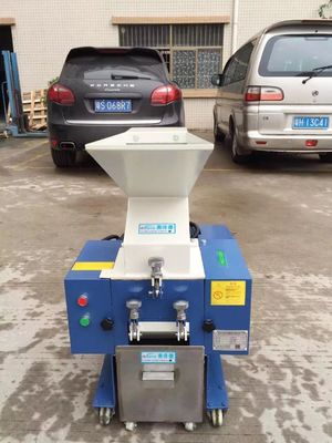 High Speed Gray Plastic Granulating Machine Pelletizer Shredder SKD-11 OG-5FS
