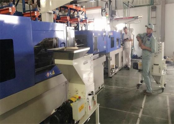 Sprues And Defects Low Speed Plastic Granulator Grinder 2.2KW White Color OG-3LS