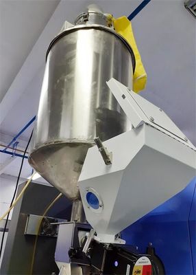 Masterbatch Color Plastic Mixing Machine Plastic Extrusion Volumetric Doser