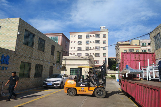 Semi Auto Pellet Packing Machine Weighing Packing Stacking For Plastic TPU PVC