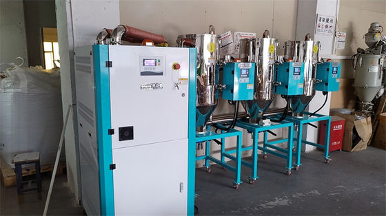 ISO Standard Dehumidifying Hopper Dryer Capacity 40-16000L 4-40 Kw Heat Power