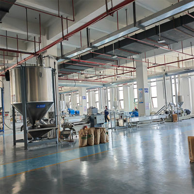 3 Phase 380 V Motor Screw Type Plastic Mixing Machine