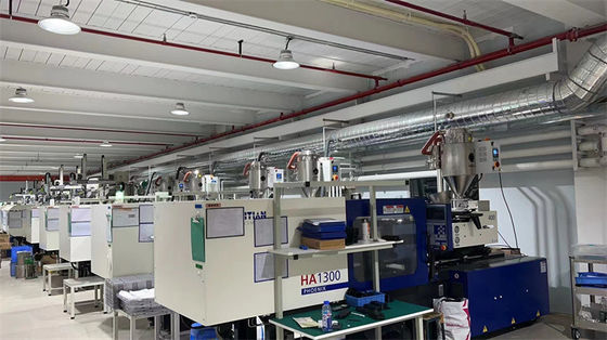 Stainless Steel Desiccant Dryers 4-40 Kw Power For Humid Plastic Resins